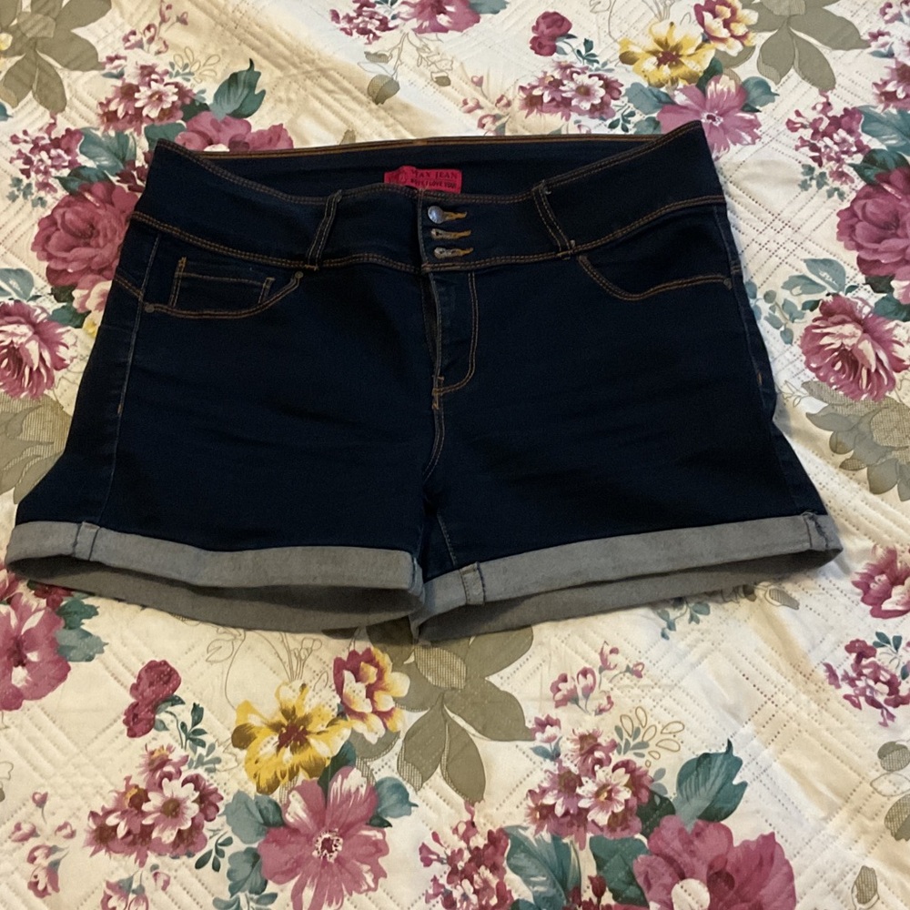 WAX JEAN women’s"Butt I Love You" high-waisted push-up denim shorts size 1XL